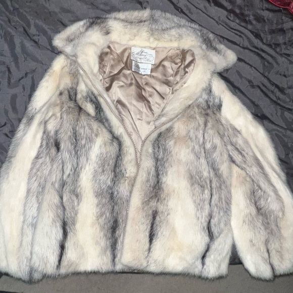 Pam Mahoney of Dallas Mink Coat - Picture 5 of 10